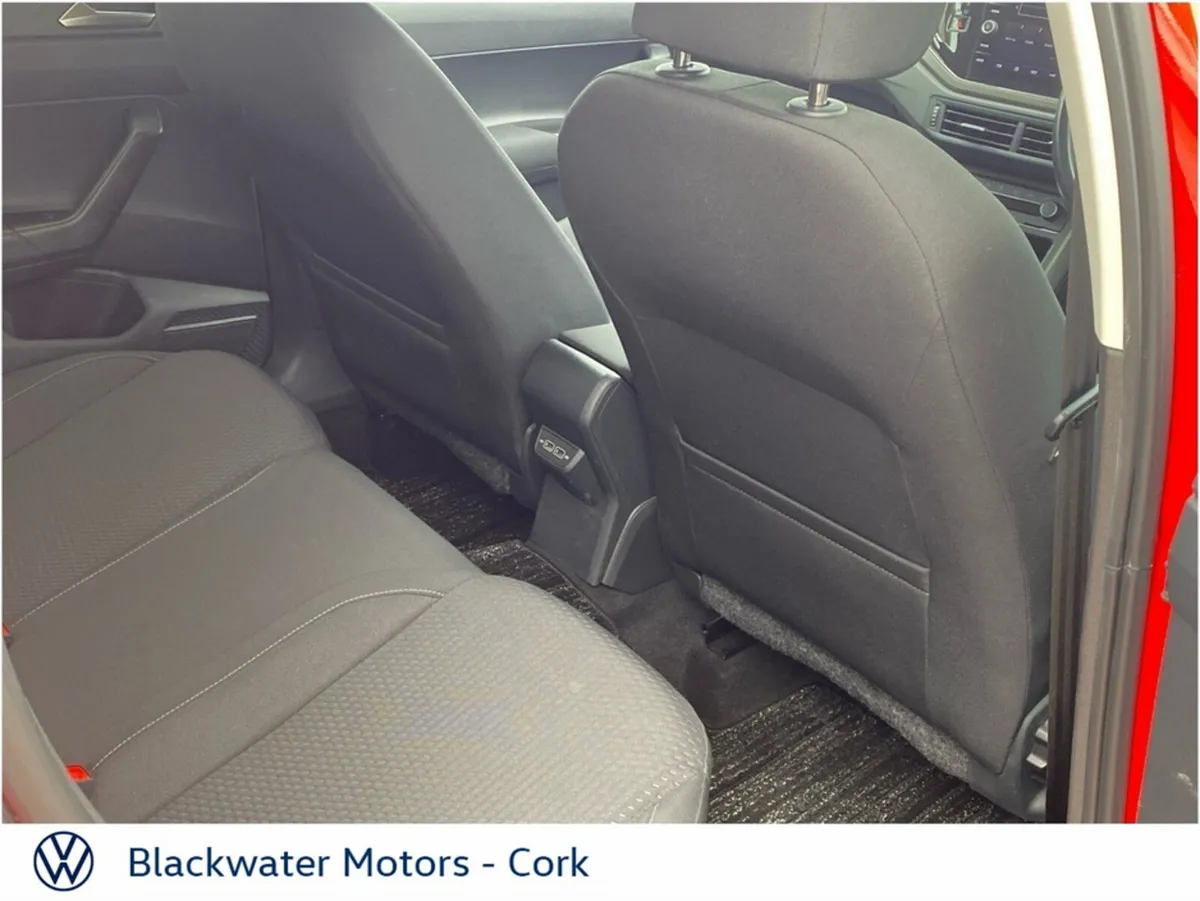 Volkswagen Polo Hatchback, Petrol, 2021, 