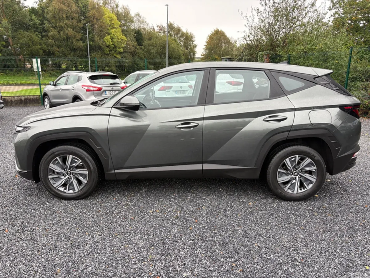 Hyundai Tucson MPV, Diesel, 2022, Grey