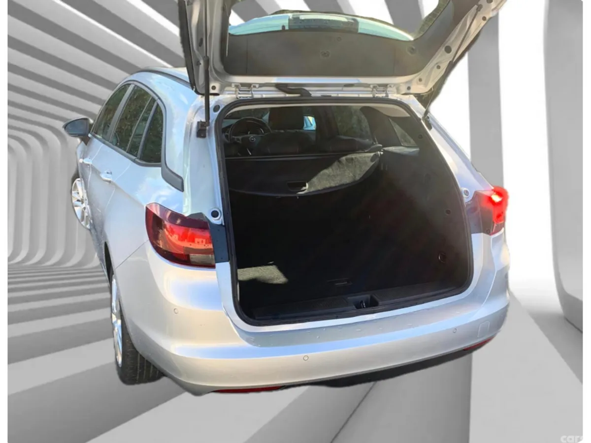 Opel Astra Estate, Diesel, 2022, Grey