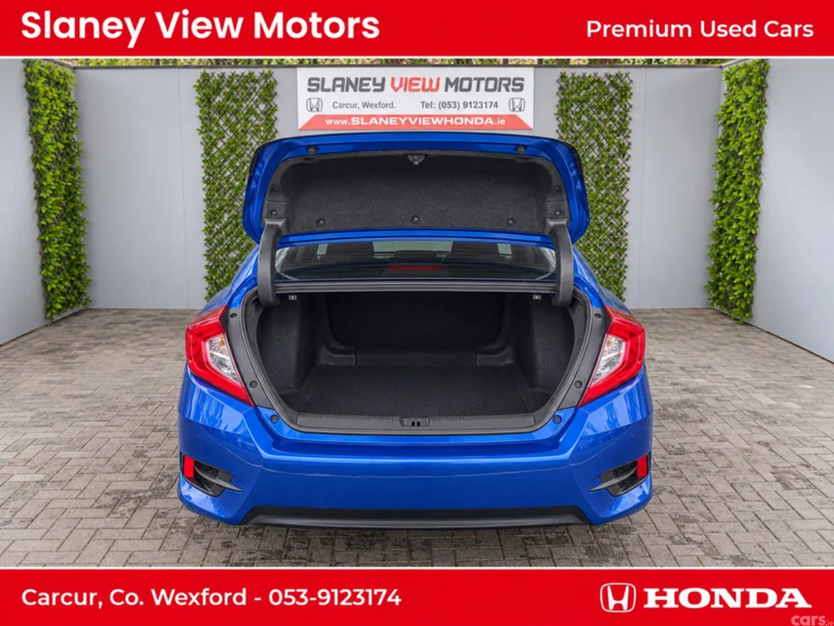 Honda Civic Saloon, Petrol, 2020, Blue