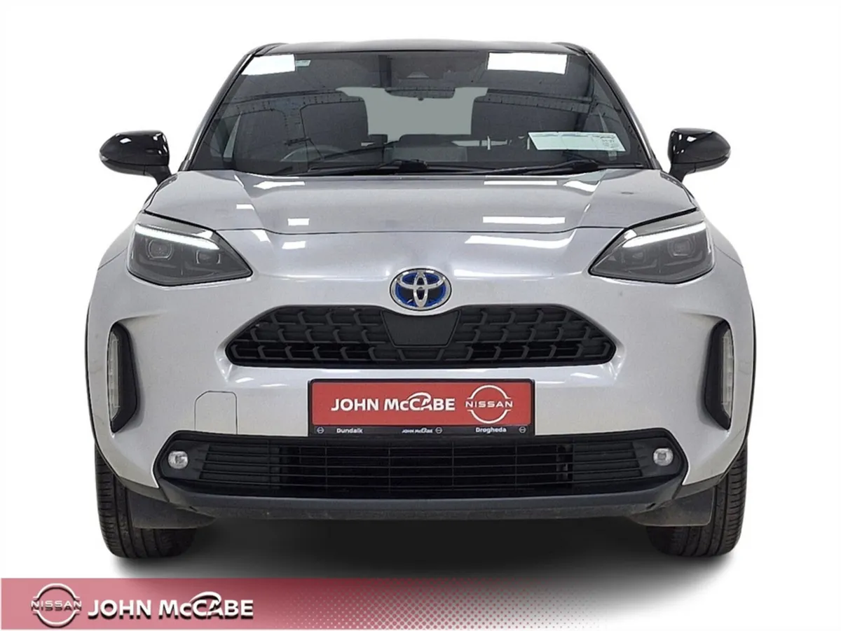 Toyota Yaris Cross Hatchback, Petrol Hybrid, 2023, Grey