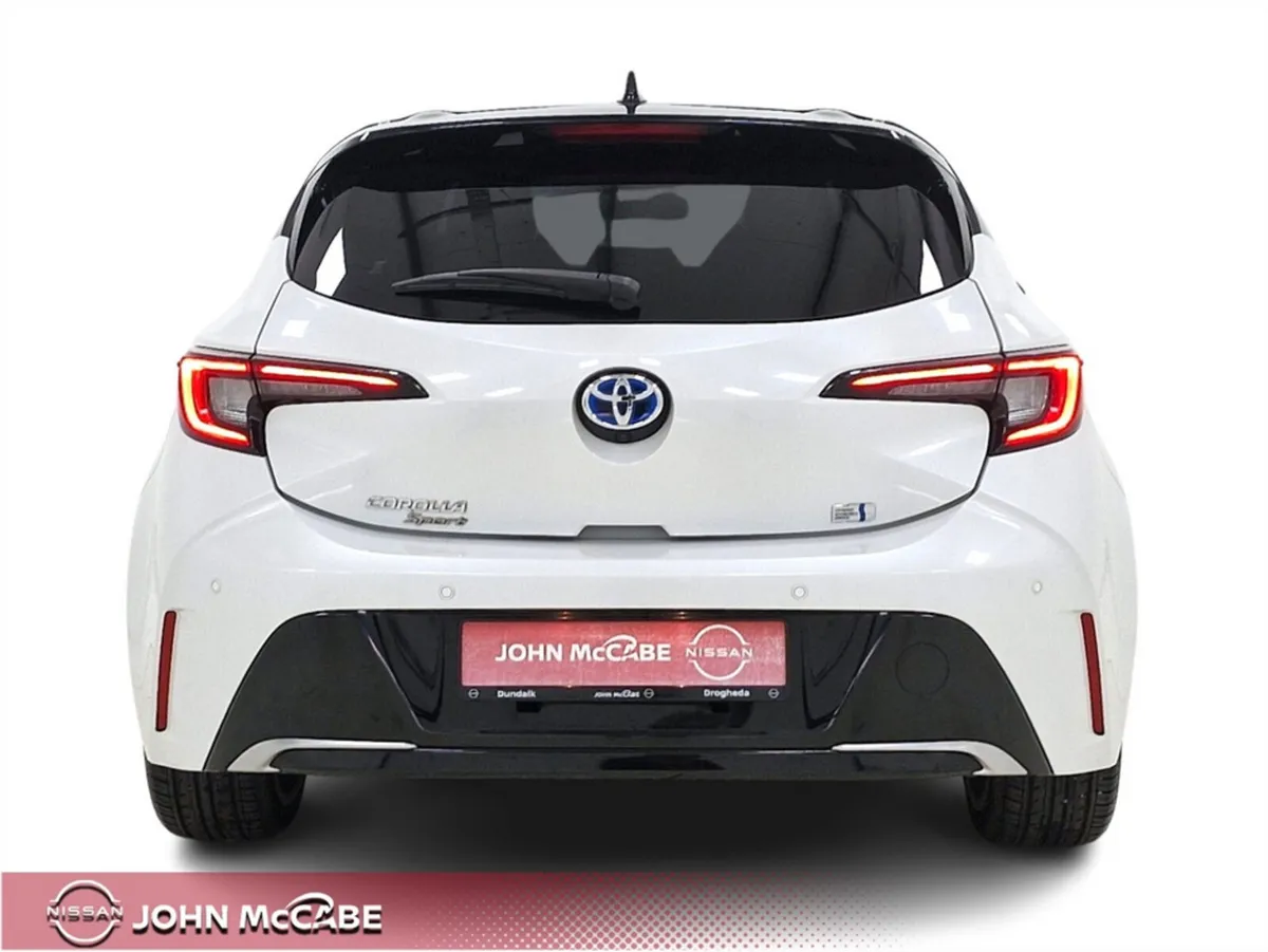 Toyota Corolla Hatchback, Petrol Hybrid, 2023, White