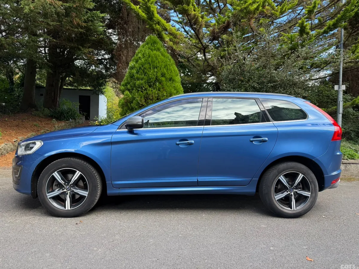 Volvo XC60 SUV, Diesel, 2017, Blue
