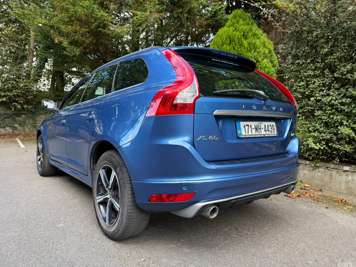 Volvo XC60 SUV, Diesel, 2017, Blue