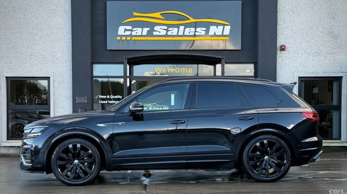 Volkswagen Touareg SUV, Diesel, 2023, Black