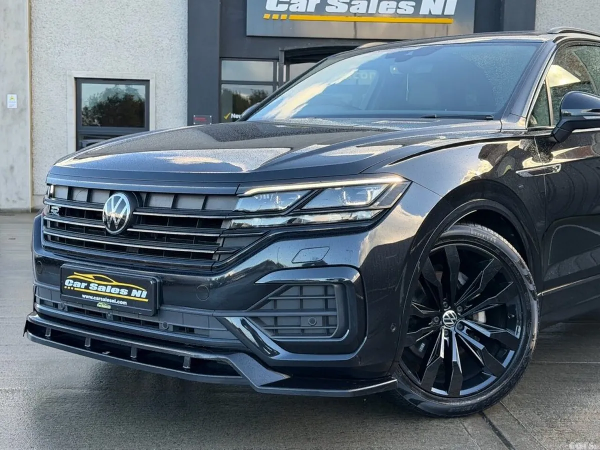 Volkswagen Touareg SUV, Diesel, 2023, Black