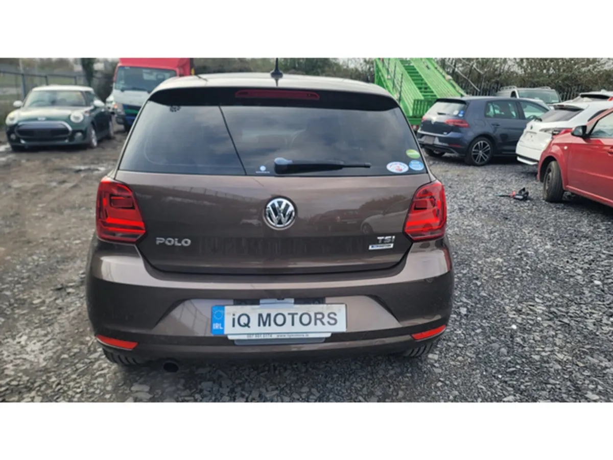 Volkswagen Polo Hatchback, Petrol, 2014, Brown