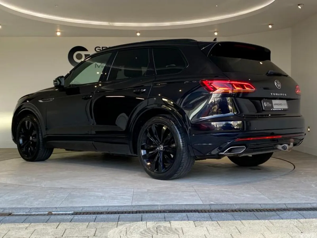 Volkswagen Touareg SUV, Diesel, 2022, Black
