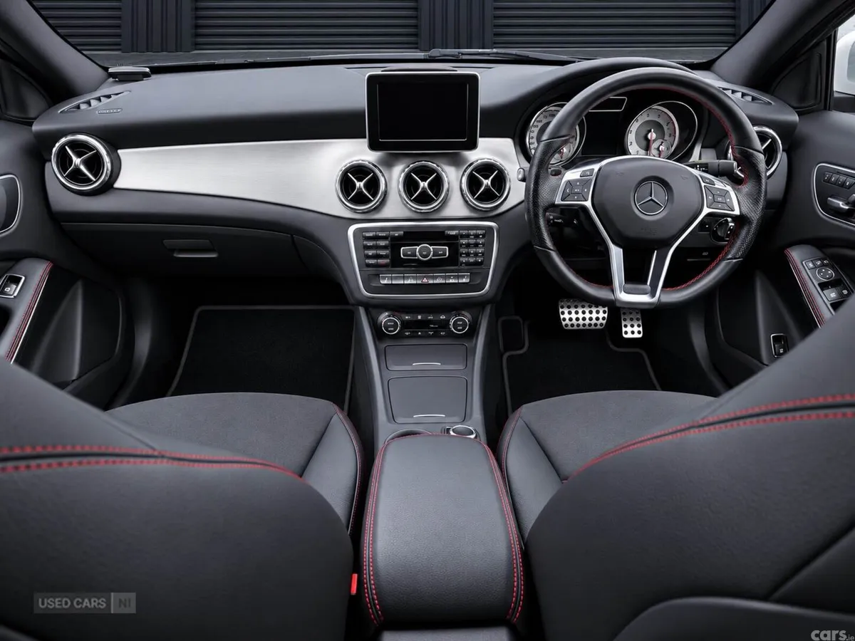 Mercedes-Benz GLA , Petrol, 2015, Black