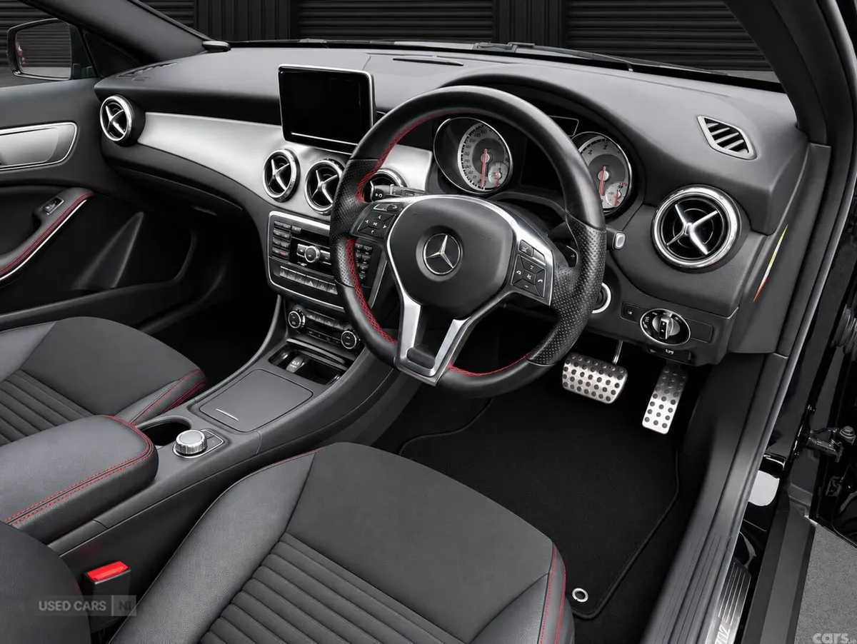 Mercedes-Benz GLA , Petrol, 2015, Black