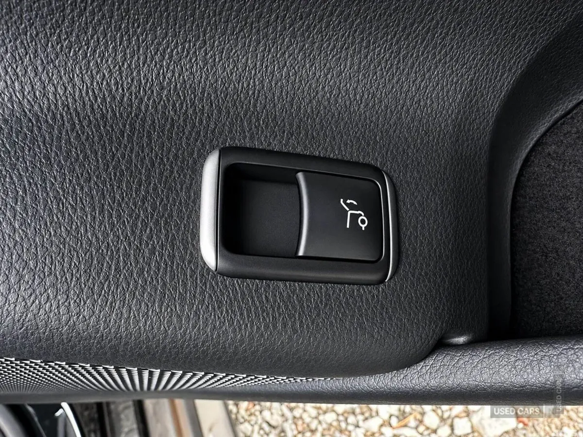 Mercedes-Benz GLA , Petrol, 2015, Black