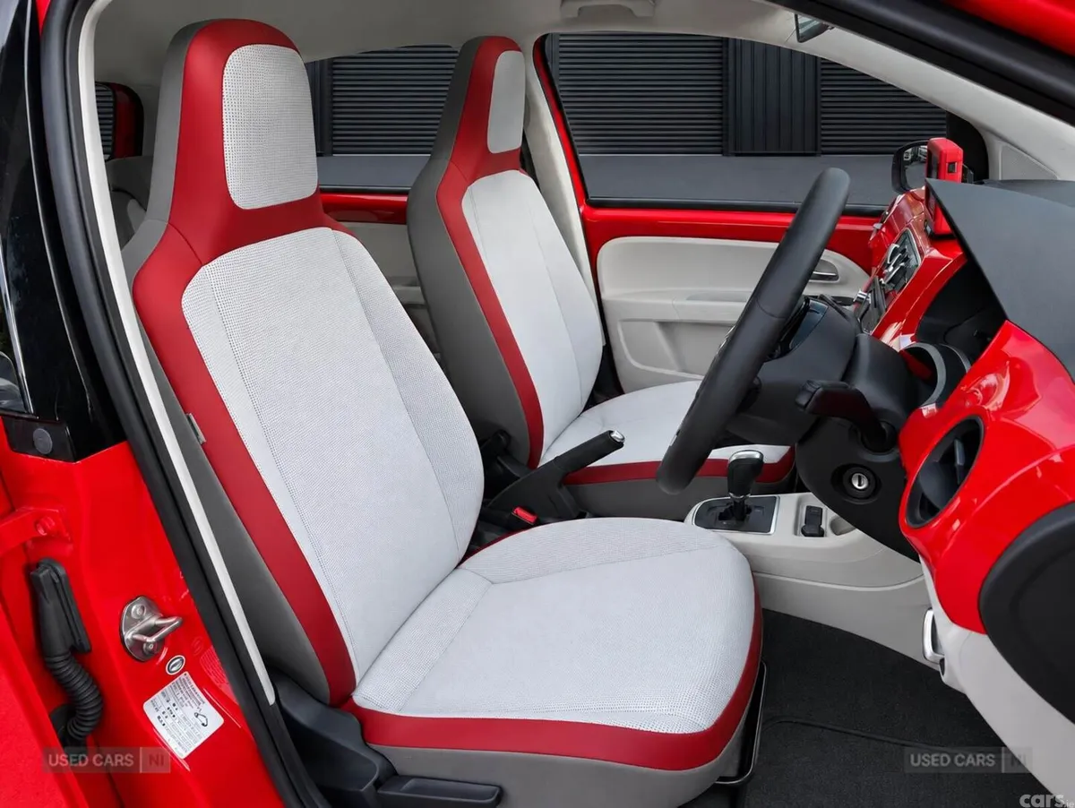 Volkswagen up! , Petrol, 2015, Red