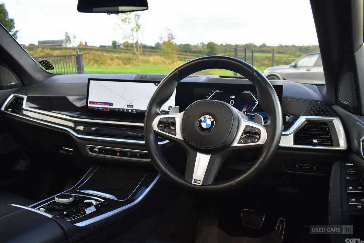 BMW X5 SUV, Diesel Hybrid, 2024, Blue