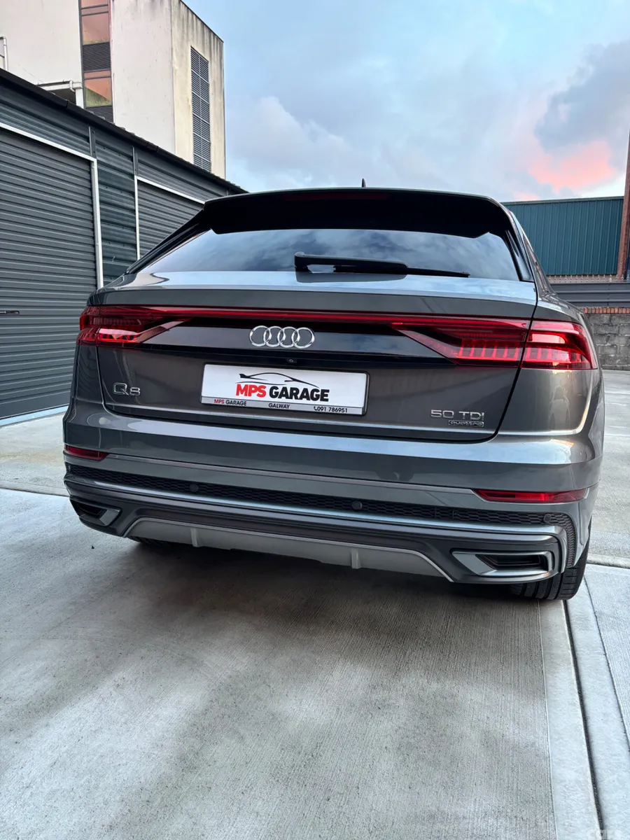 Audi Q8 Estate, Diesel, 2018, Grey