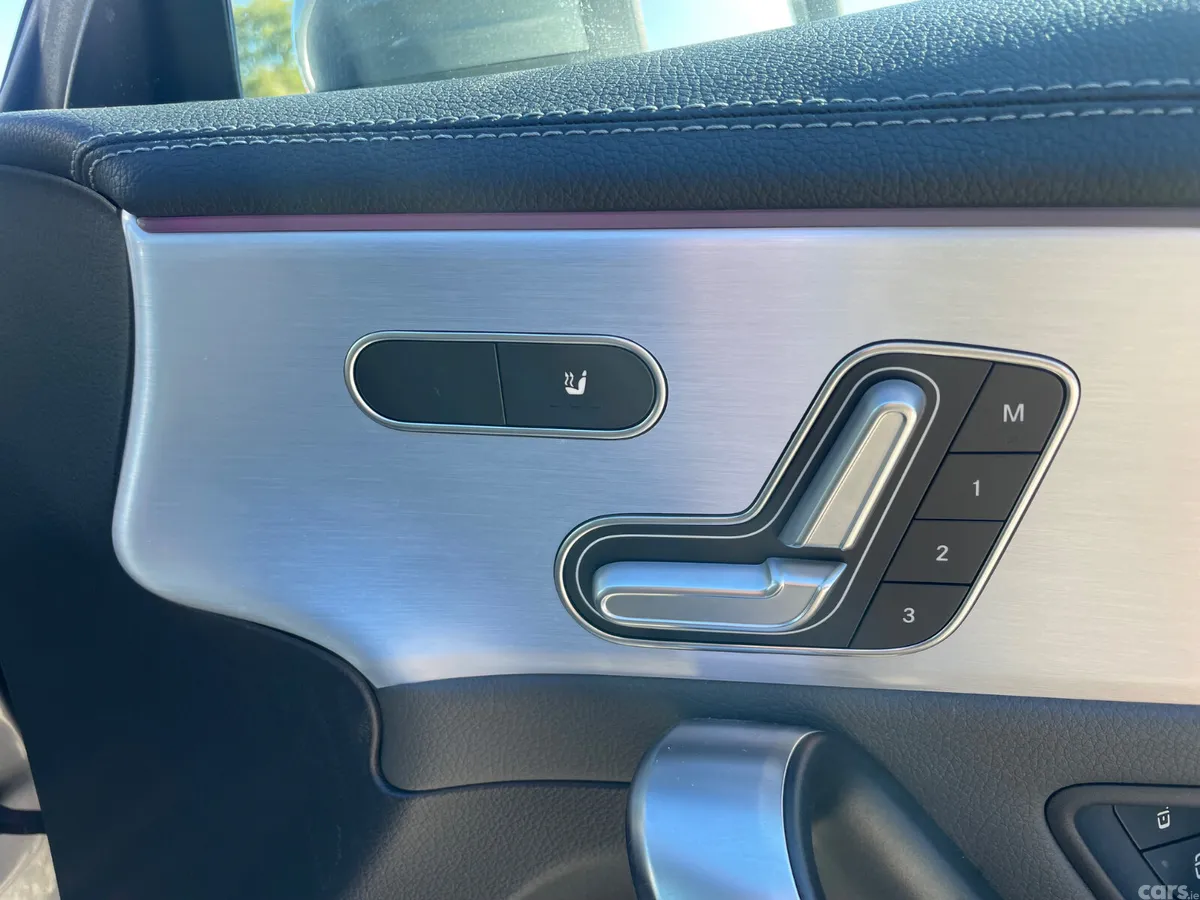 Mercedes-Benz CLA Saloon, Diesel, 2019, Grey