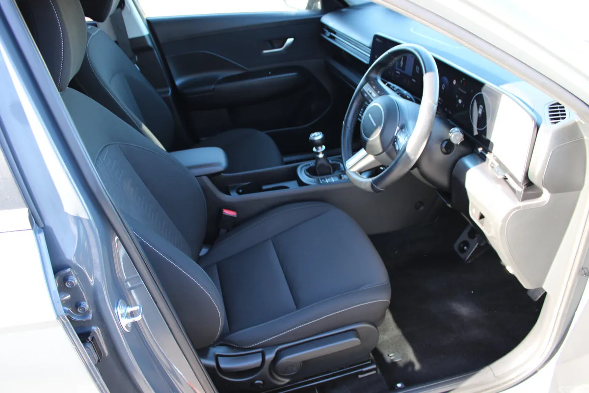 Hyundai KONA MPV, Petrol, 2026, Grey