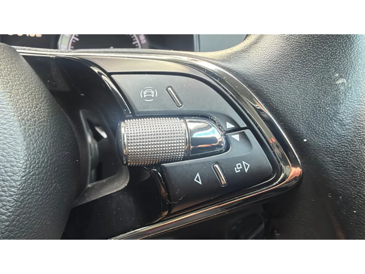 Skoda Karoq SUV, Petrol, 2022, Blue