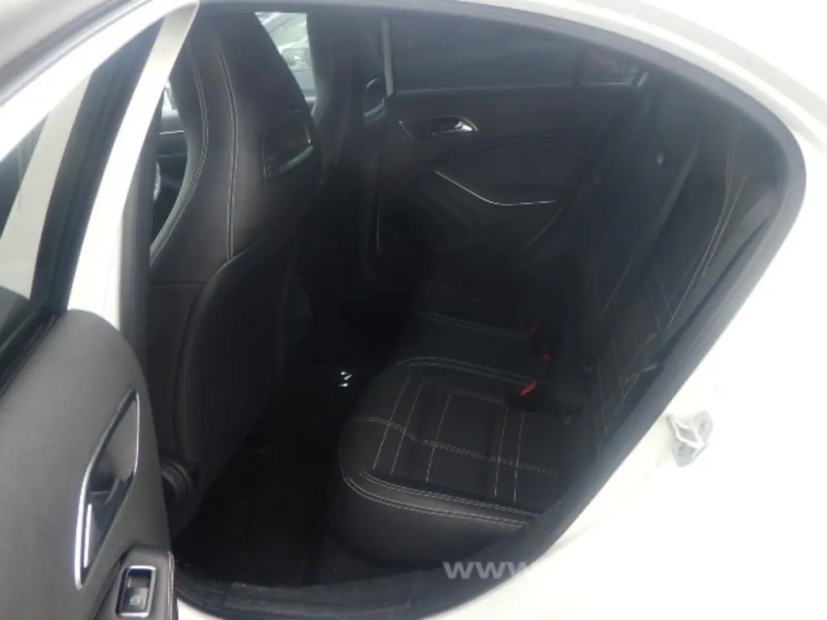Mercedes-Benz A-Class Hatchback, Petrol, 2013, White