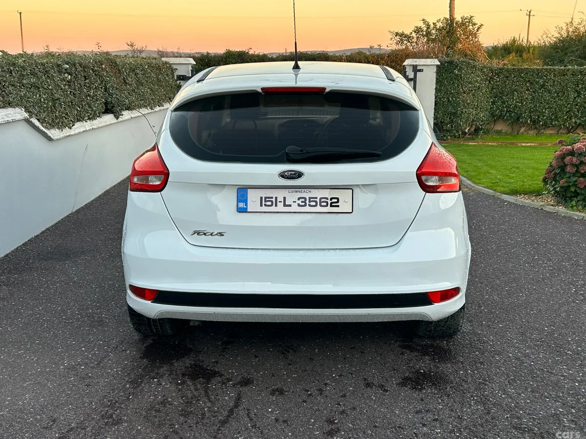 Ford Focus Hatchback, Diesel, 2015, White