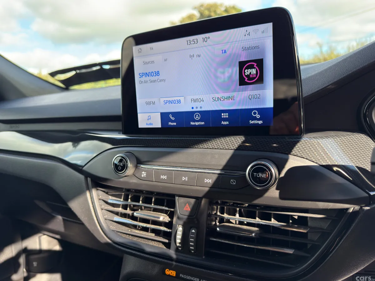 Ford Focus Hatchback, Diesel, 2021, Grey