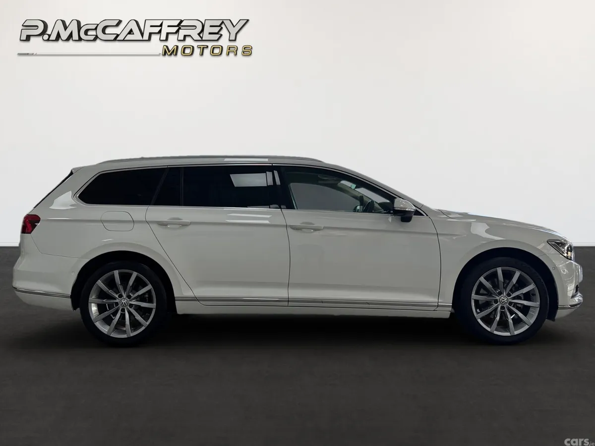 Volkswagen Passat Estate, Diesel, 2018, White