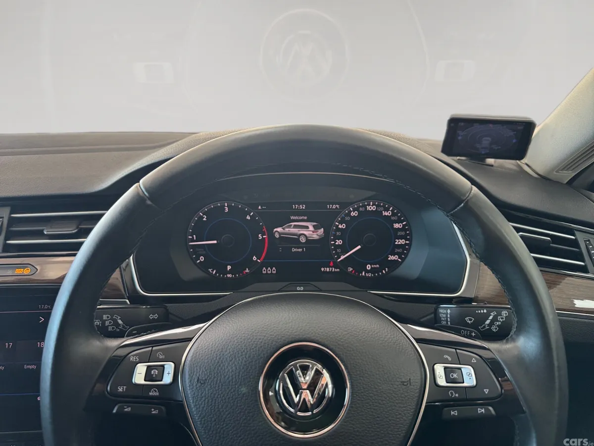 Volkswagen Passat Estate, Diesel, 2018, White