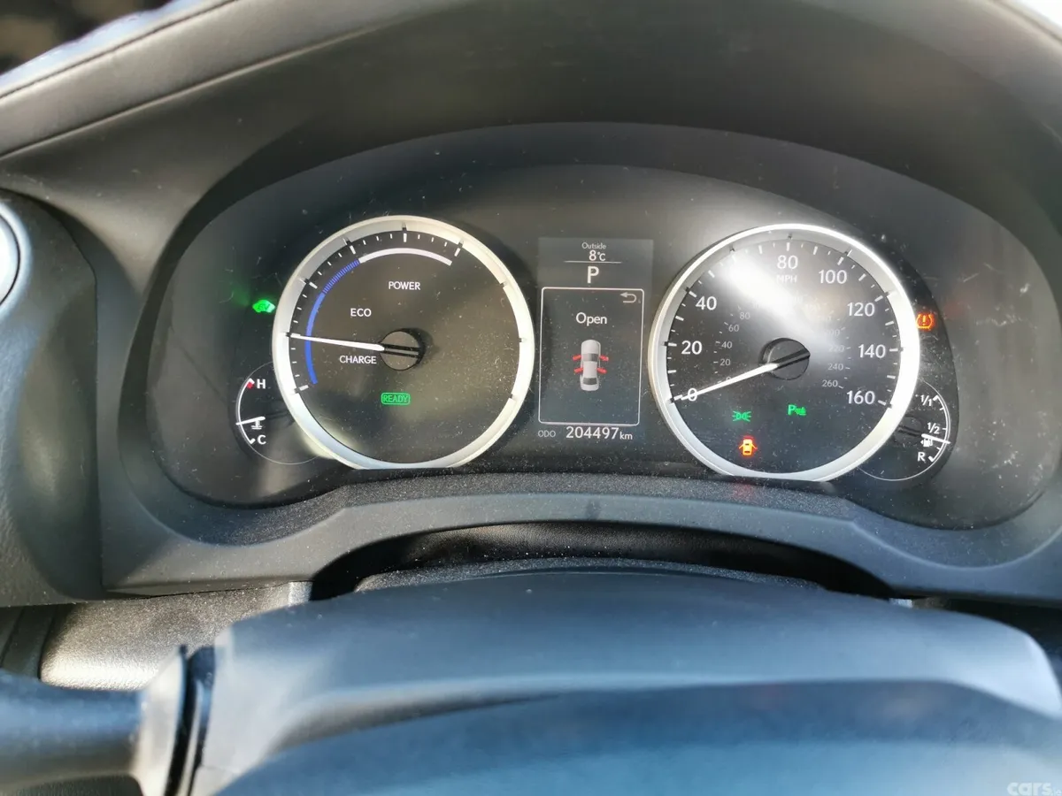Lexus IS Saloon, Petrol Hybrid, 2015, White