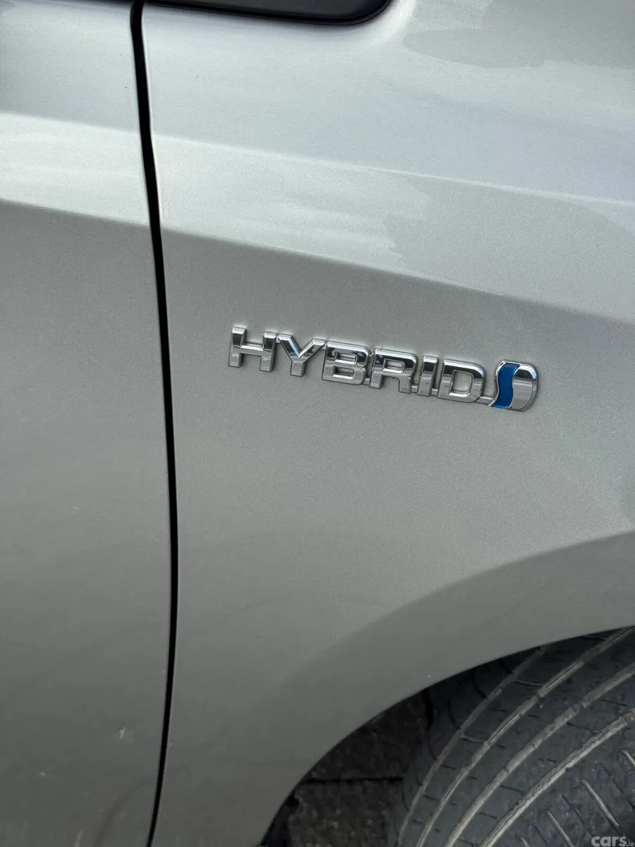 Toyota Auris Hatchback, Petrol Hybrid, 2013, Grey
