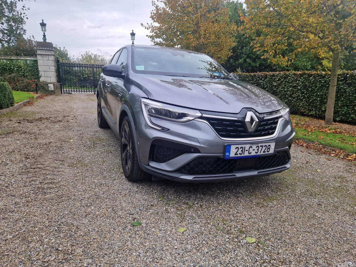 Renault Arkana Hatchback, Petrol, 2023, Grey