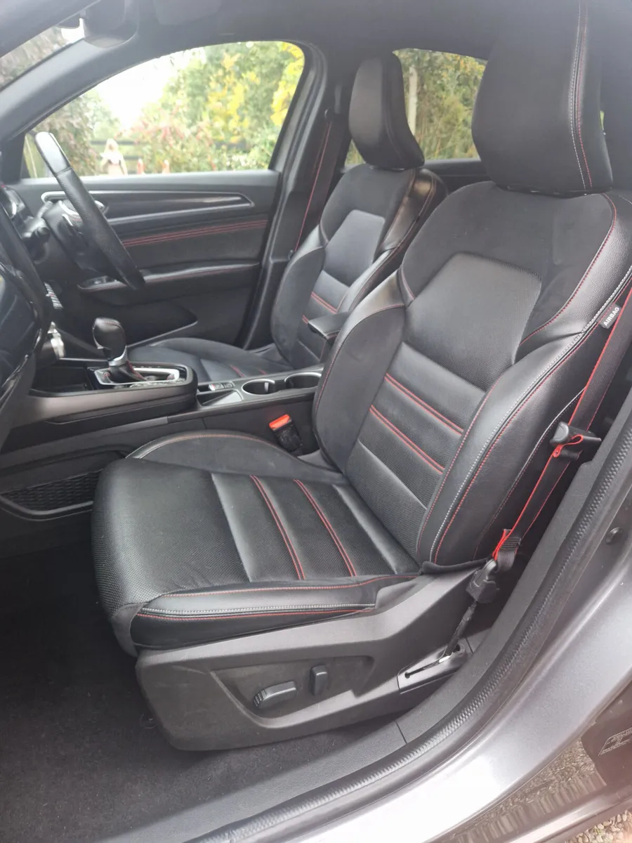 Renault Arkana Hatchback, Petrol, 2023, Grey
