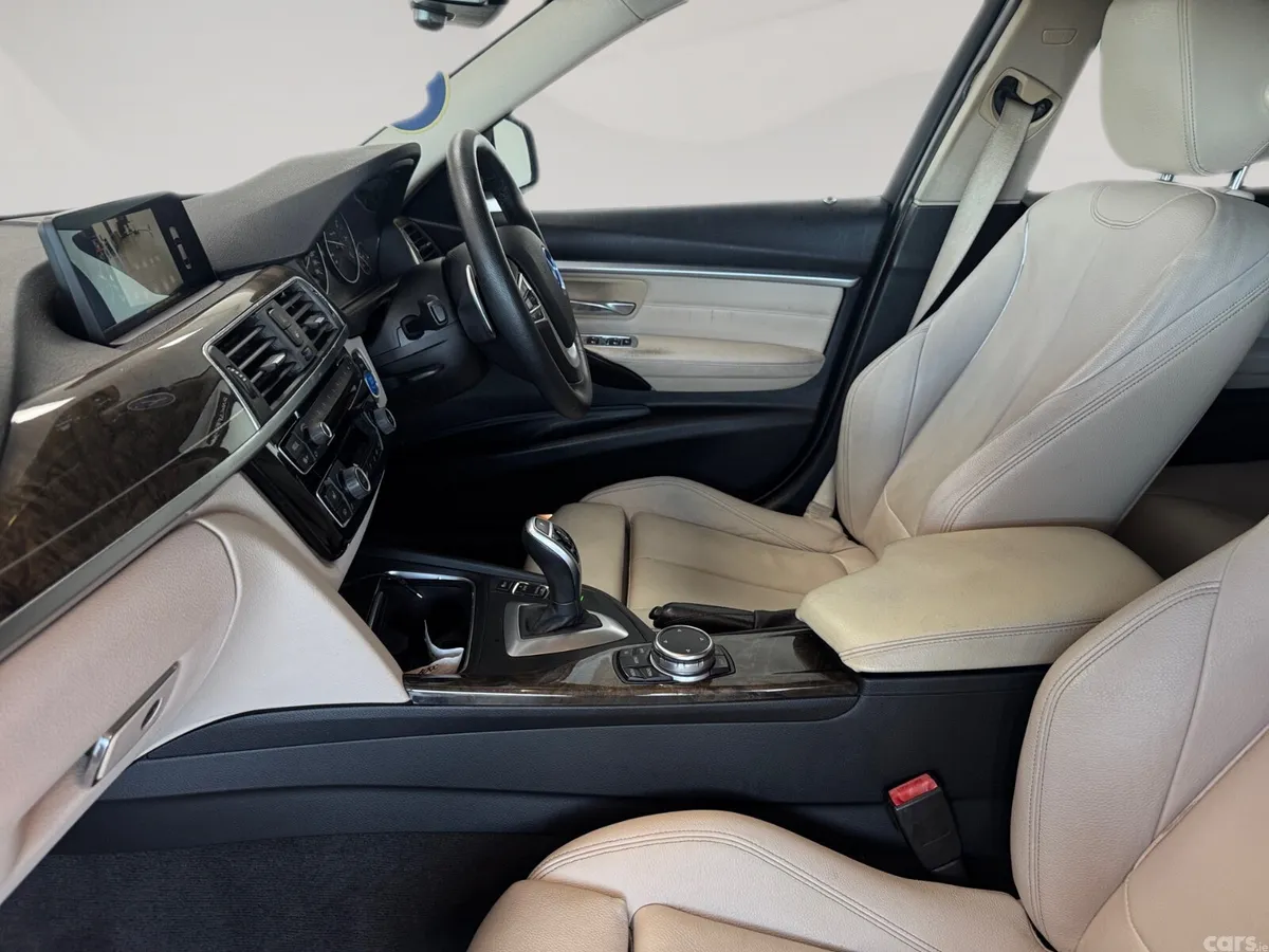 BMW 3-Series Saloon, Diesel, 2015, Blue