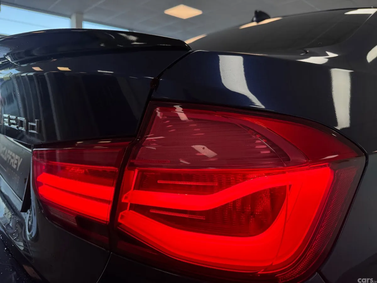 BMW 3-Series Saloon, Diesel, 2015, Blue