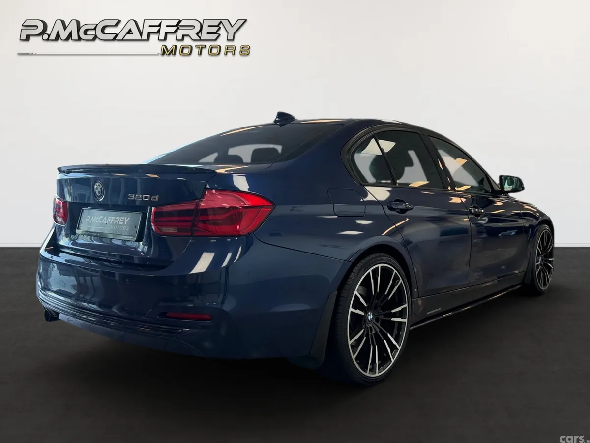 BMW 3-Series Saloon, Diesel, 2015, Blue