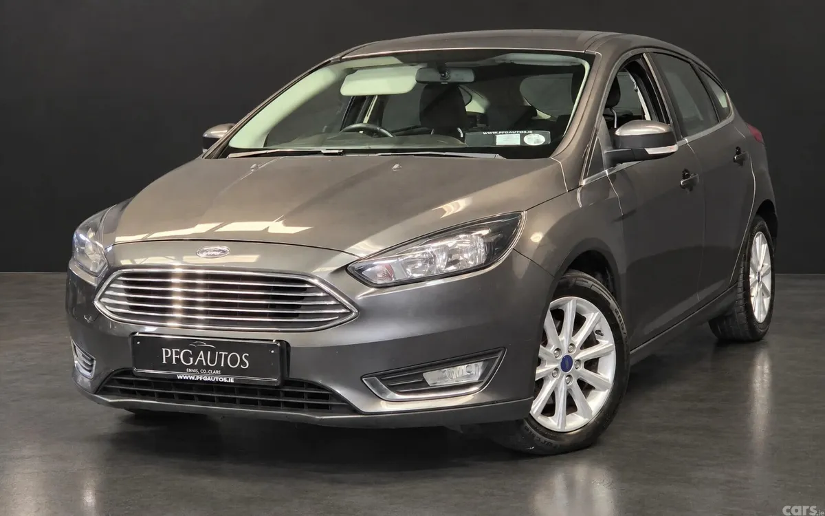 Ford Focus Hatchback, Diesel, 2019, Grey