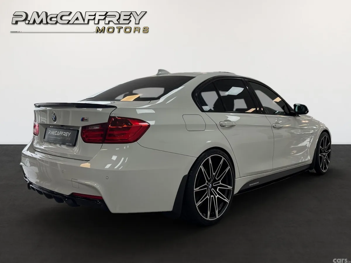 BMW 3-Series Saloon, Diesel, 2015, White