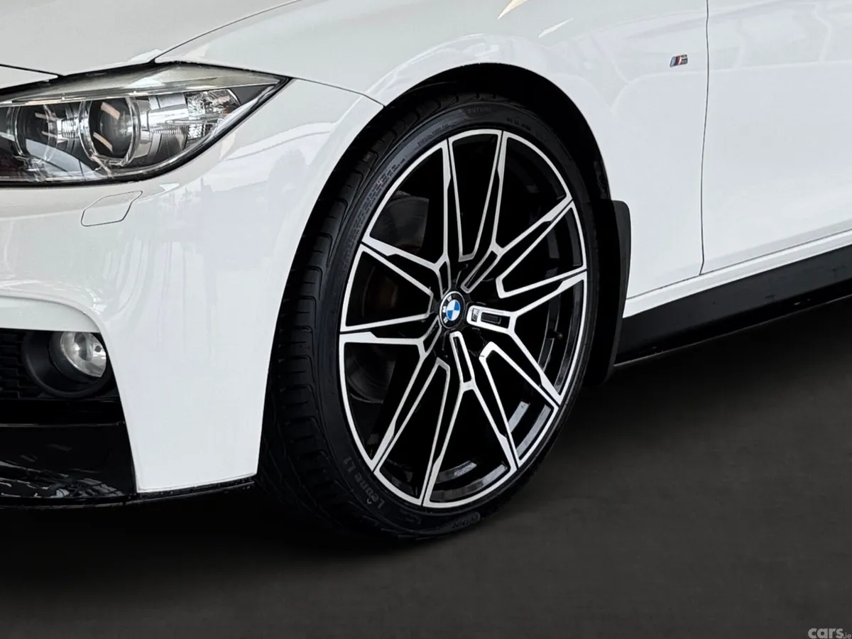 BMW 3-Series Saloon, Diesel, 2015, White