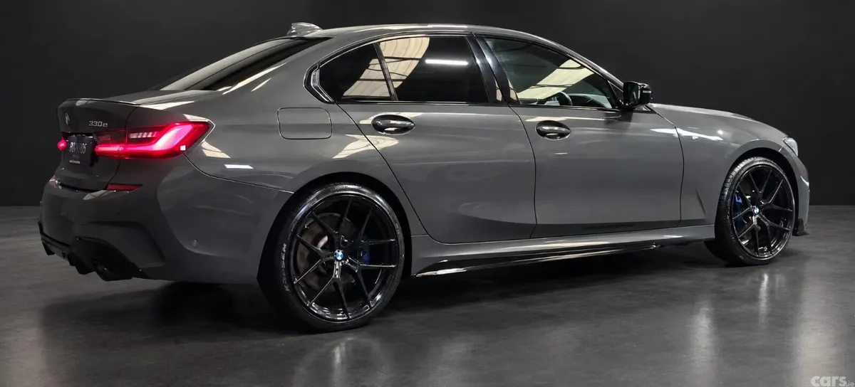 BMW 3-Series Saloon, Petrol Plug-in Hybrid, 2021, Grey