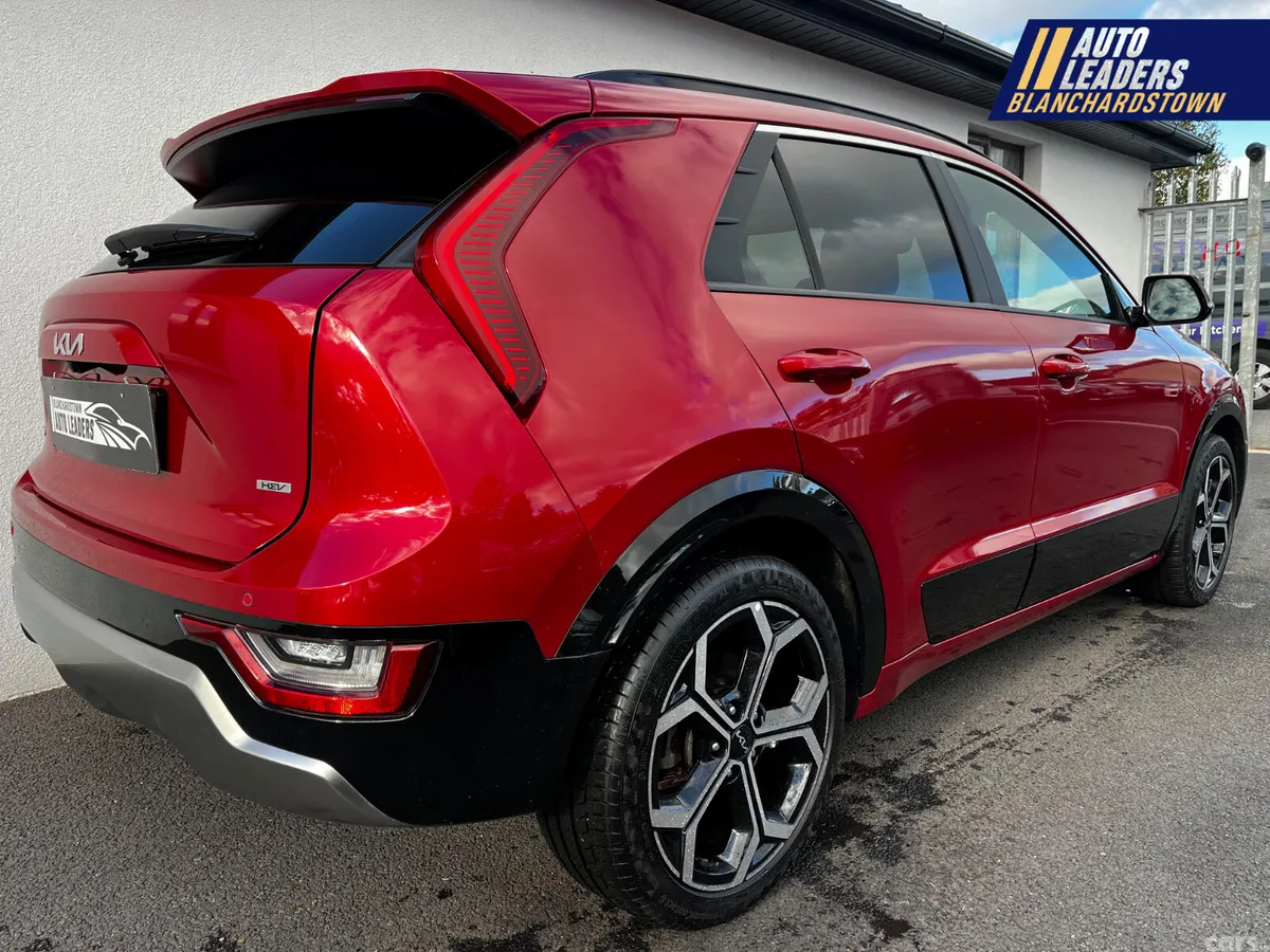 Kia Niro SUV, Petrol Hybrid, 2024, Red