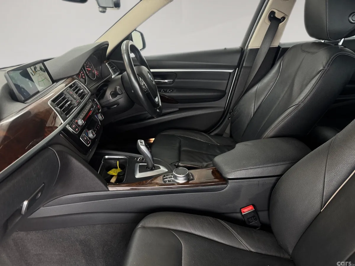 BMW 3-Series Estate, Diesel, 2017, White