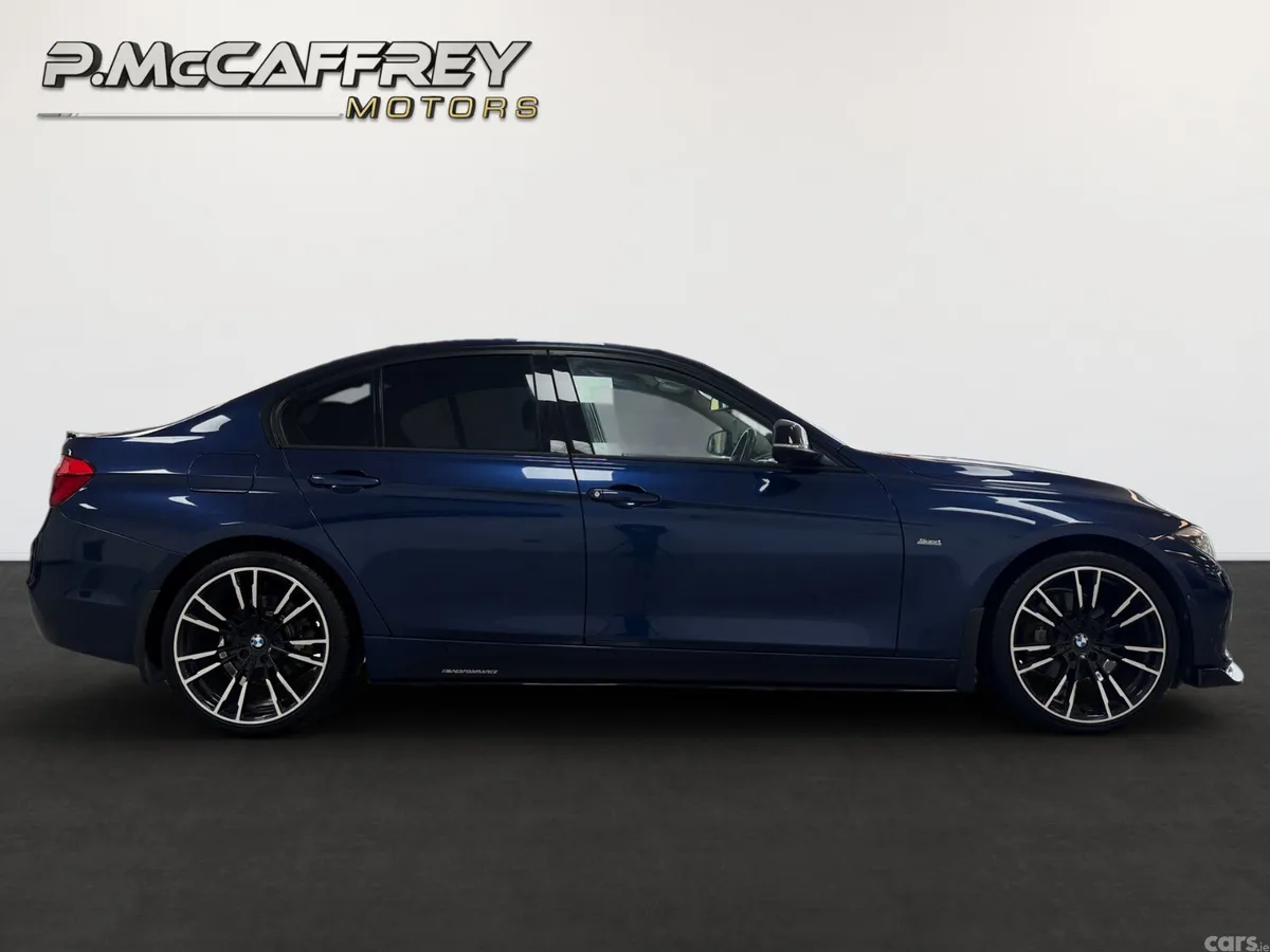 BMW 3-Series Saloon, Diesel, 2016, Blue