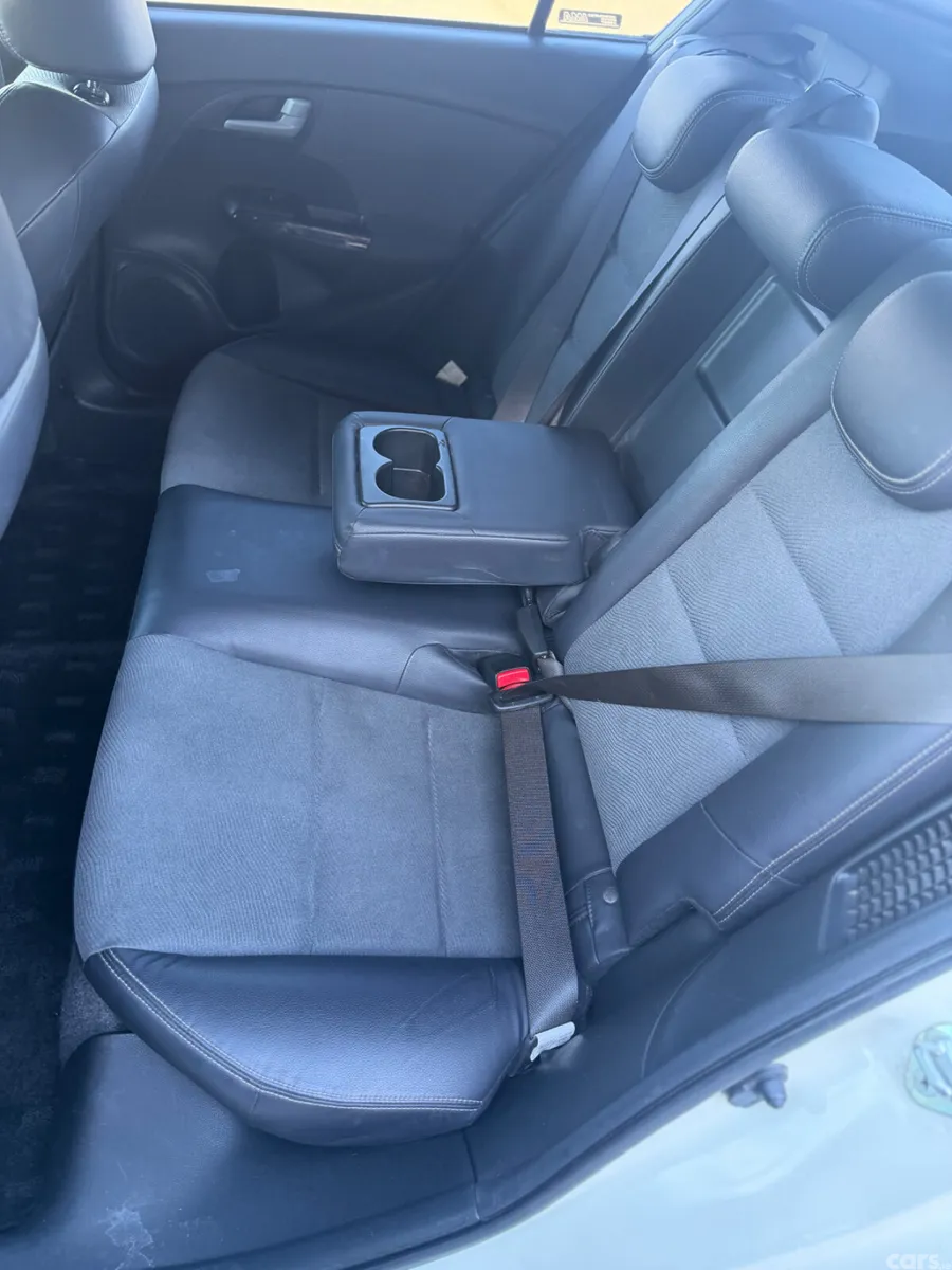 Honda Insight Hatchback, Petrol Hybrid, 2013, White