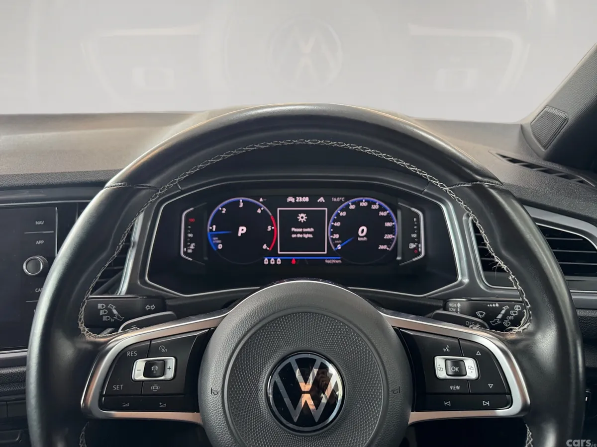 Volkswagen T-Roc SUV, Diesel, 2021, White