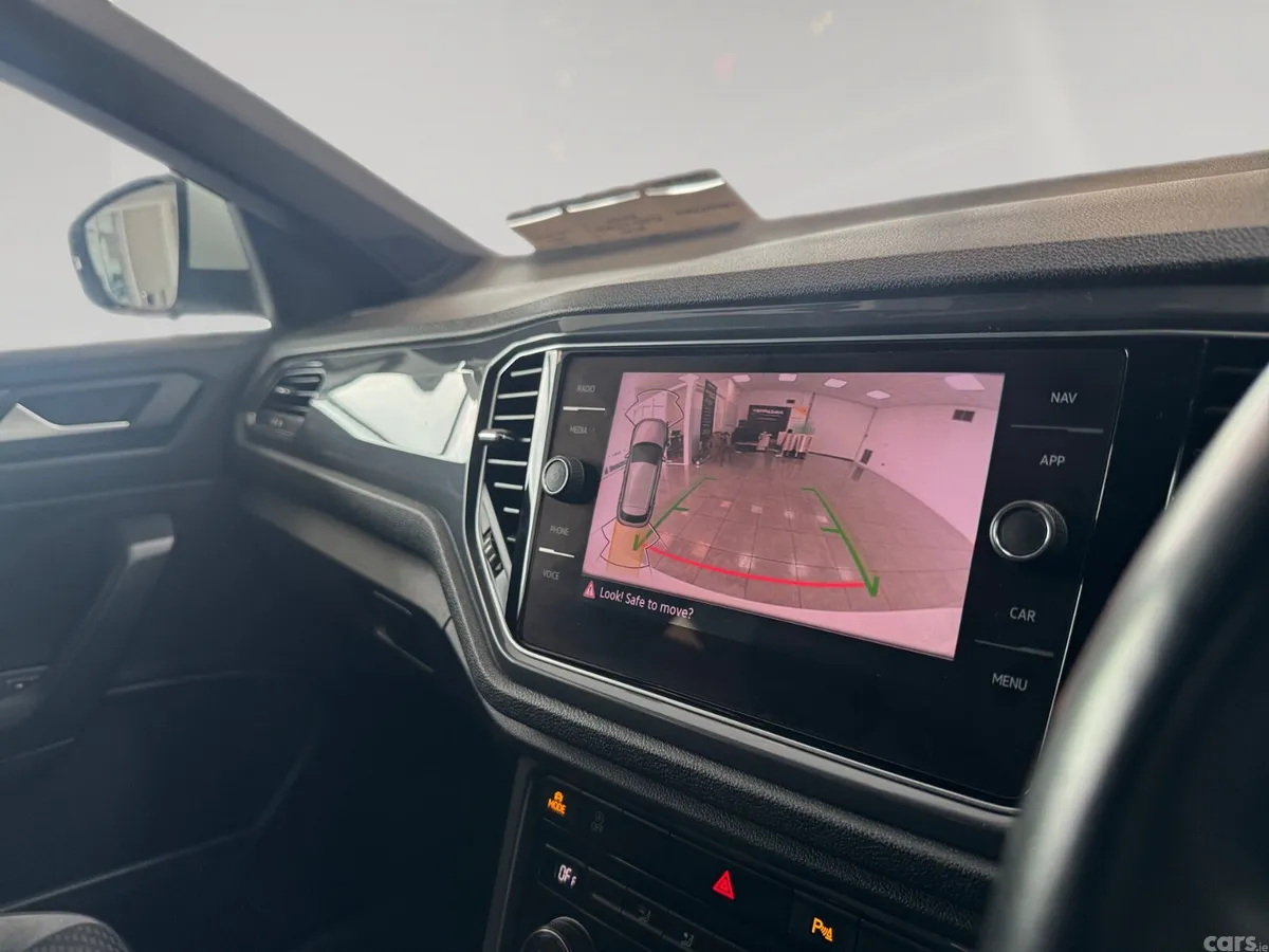 Volkswagen T-Roc SUV, Diesel, 2021, White