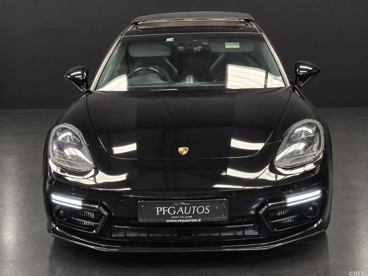 Porsche Panamera Estate, Petrol Plug-in Hybrid, 2018, Black