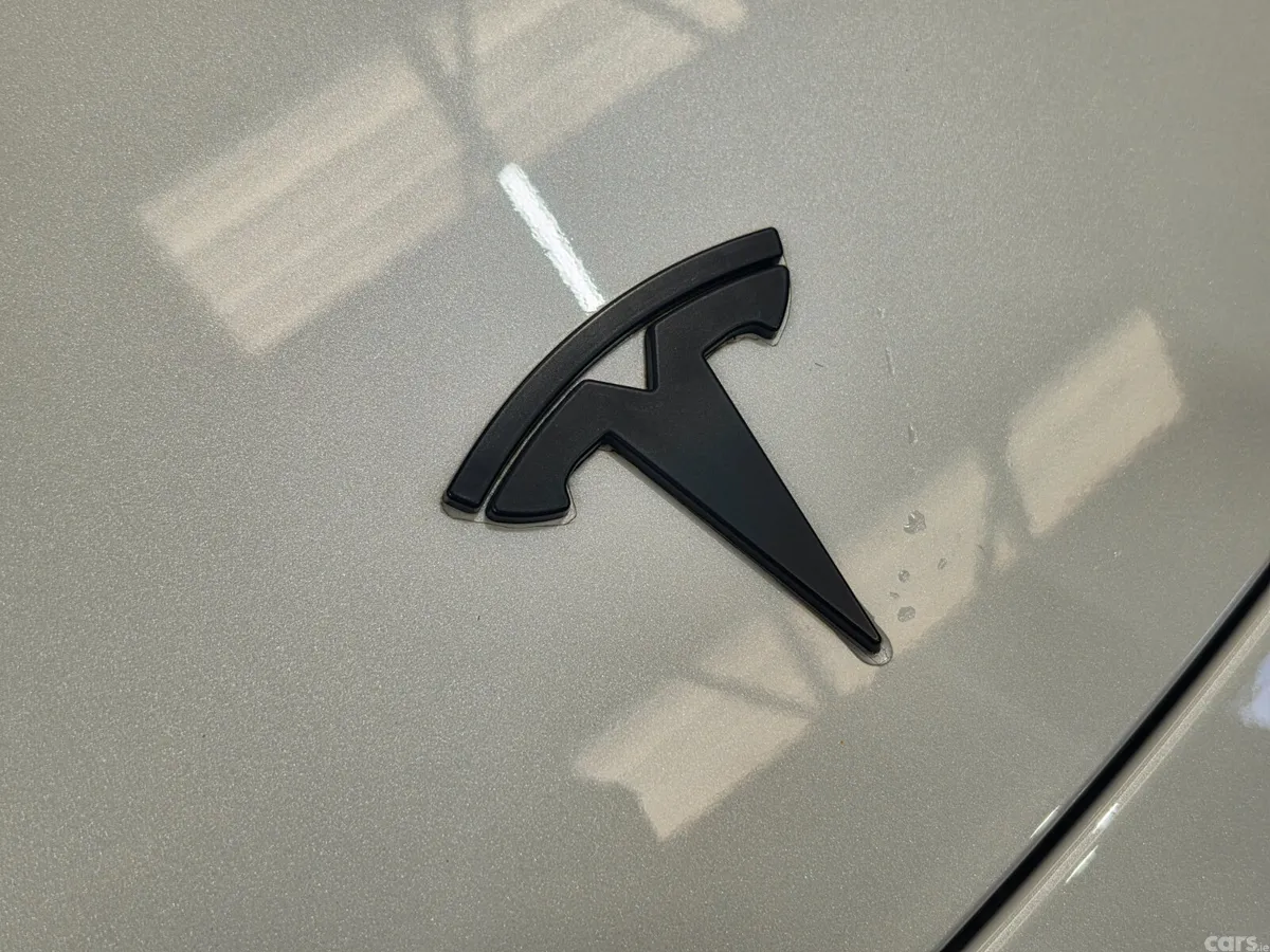 Tesla Model Y MPV, Electric, 2023, White