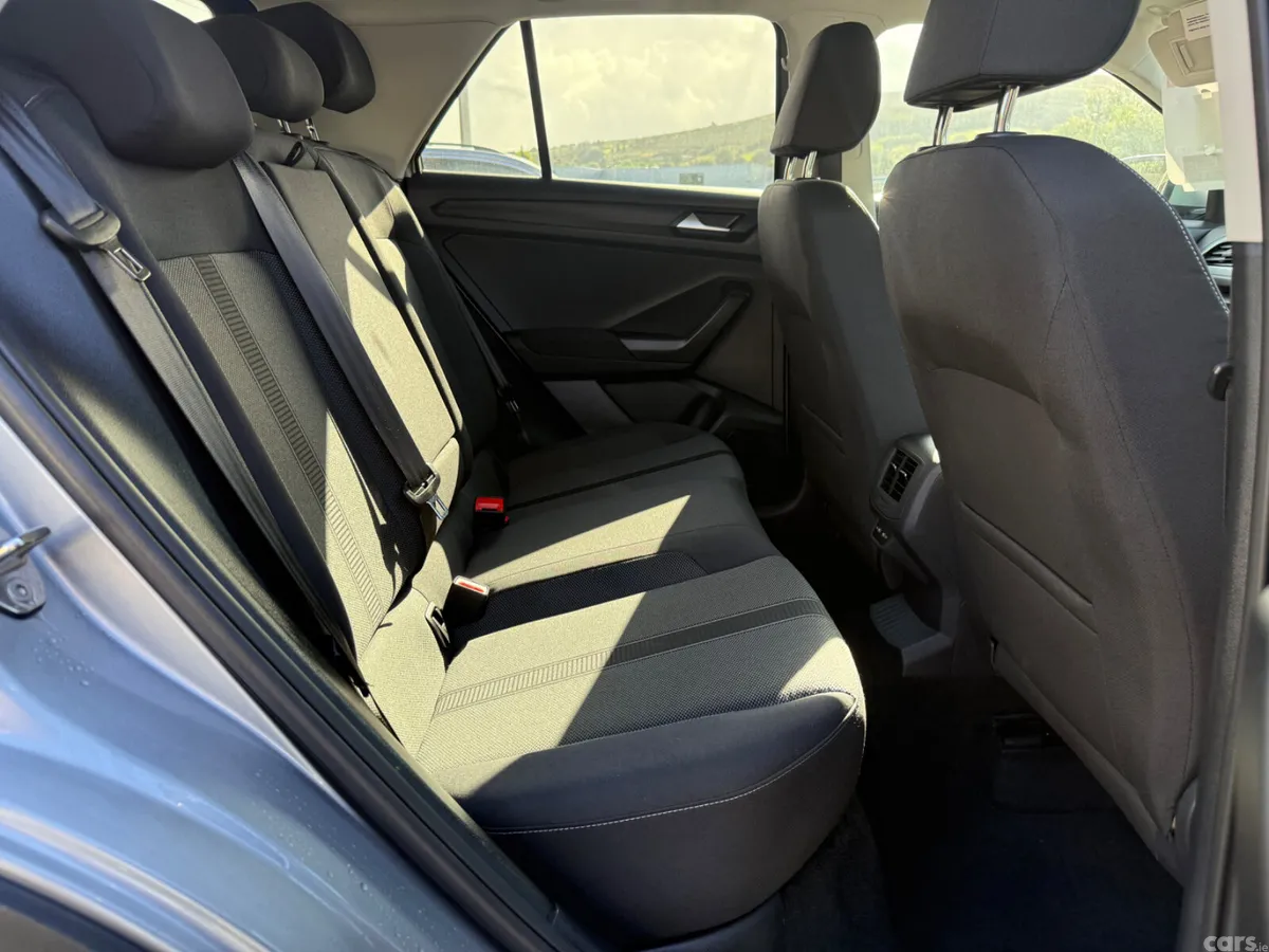 Volkswagen T-Roc SUV, Diesel, 2022, Grey