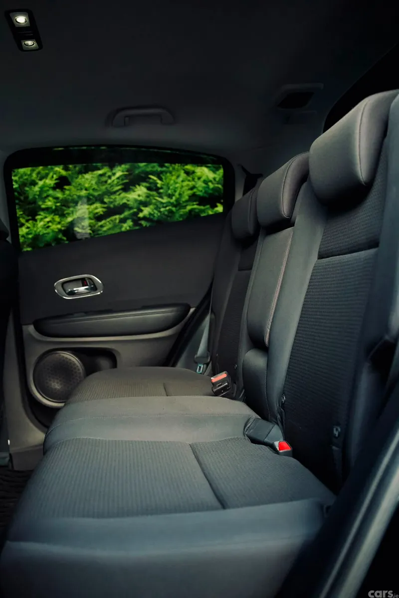 Honda Vezel Hatchback, Petrol Hybrid, 2019, Blue