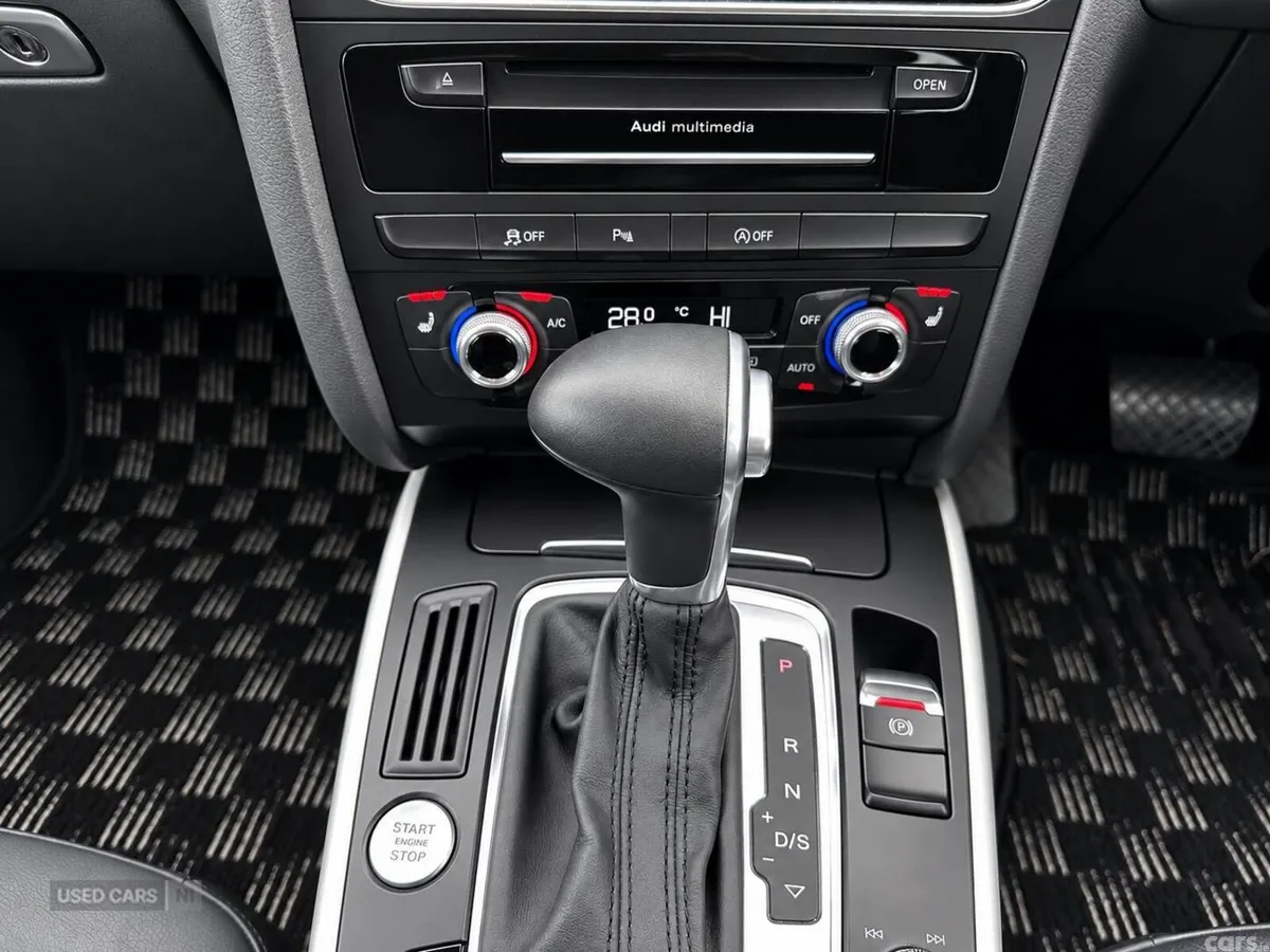 Audi A4 , Petrol, 2015, 