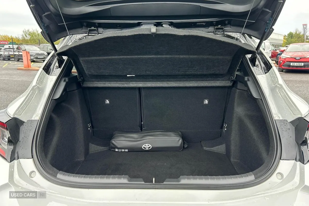 Toyota Corolla , Petrol Hybrid, 2024, Grey