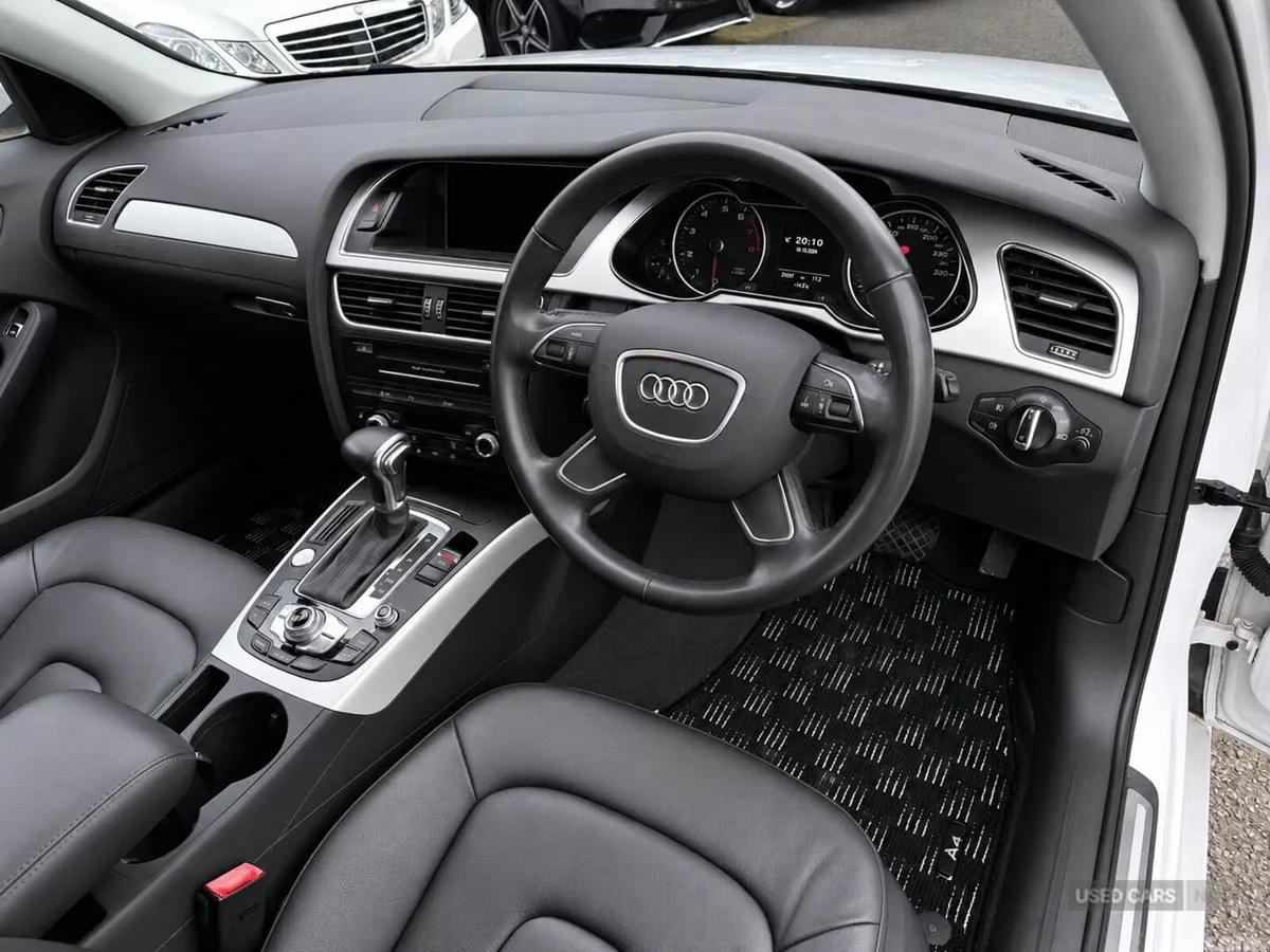 Audi A4 , Petrol, 2015, 